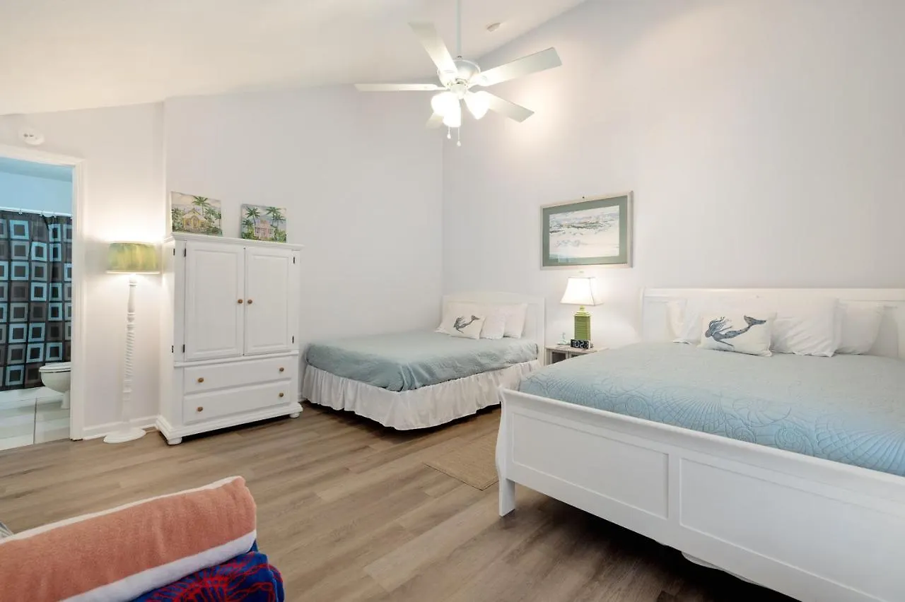 Holiday home Chic Townhouse Steps To The Beach Outdoor Pools Panama City Beach