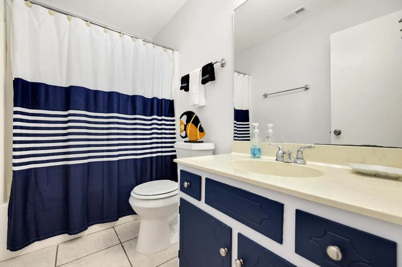 Chic Townhouse Steps To The Beach Outdoor Pools Panama City Beach United States