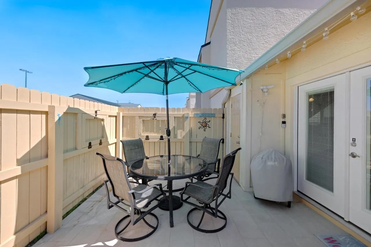 Holiday home Chic Townhouse Steps To The Beach Outdoor Pools Panama City Beach